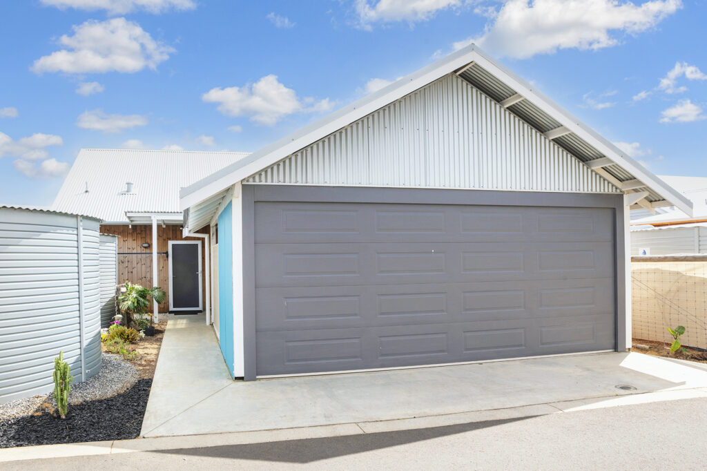 Small Footprint...Big Life - UNDER OFFER 4 32 Kulbardi Way 4 1