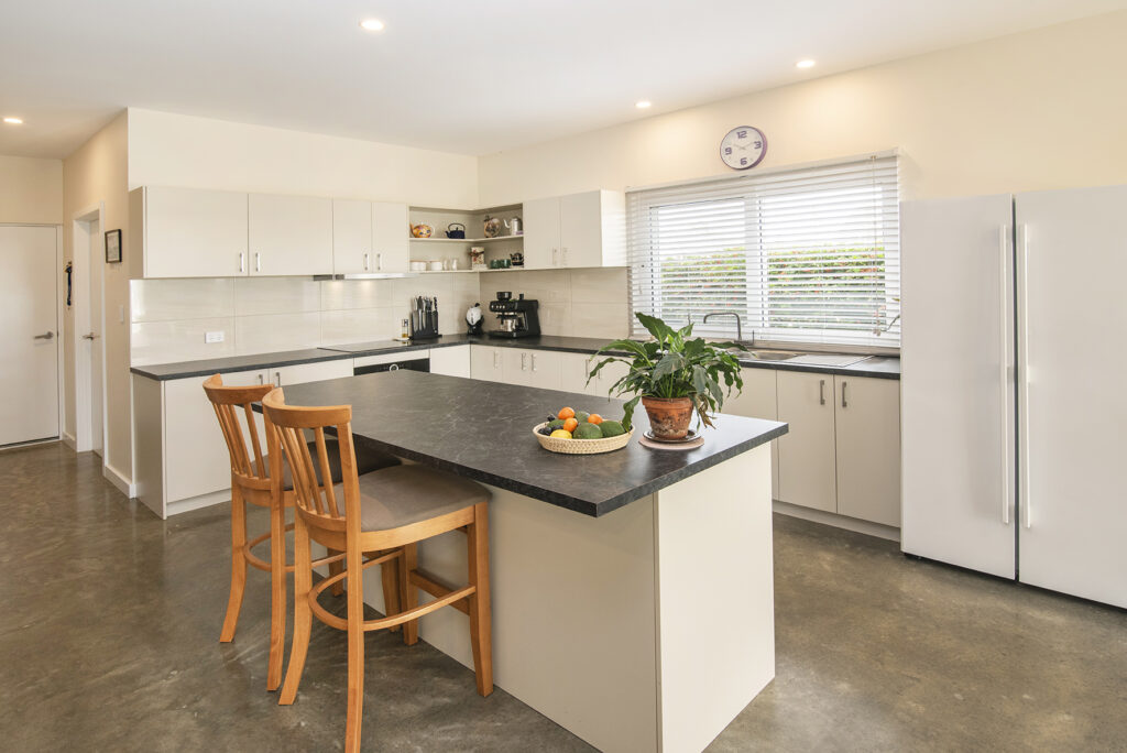 Small Footprint...Big Life - UNDER OFFER 5 32 Kulbardi Way 5 1
